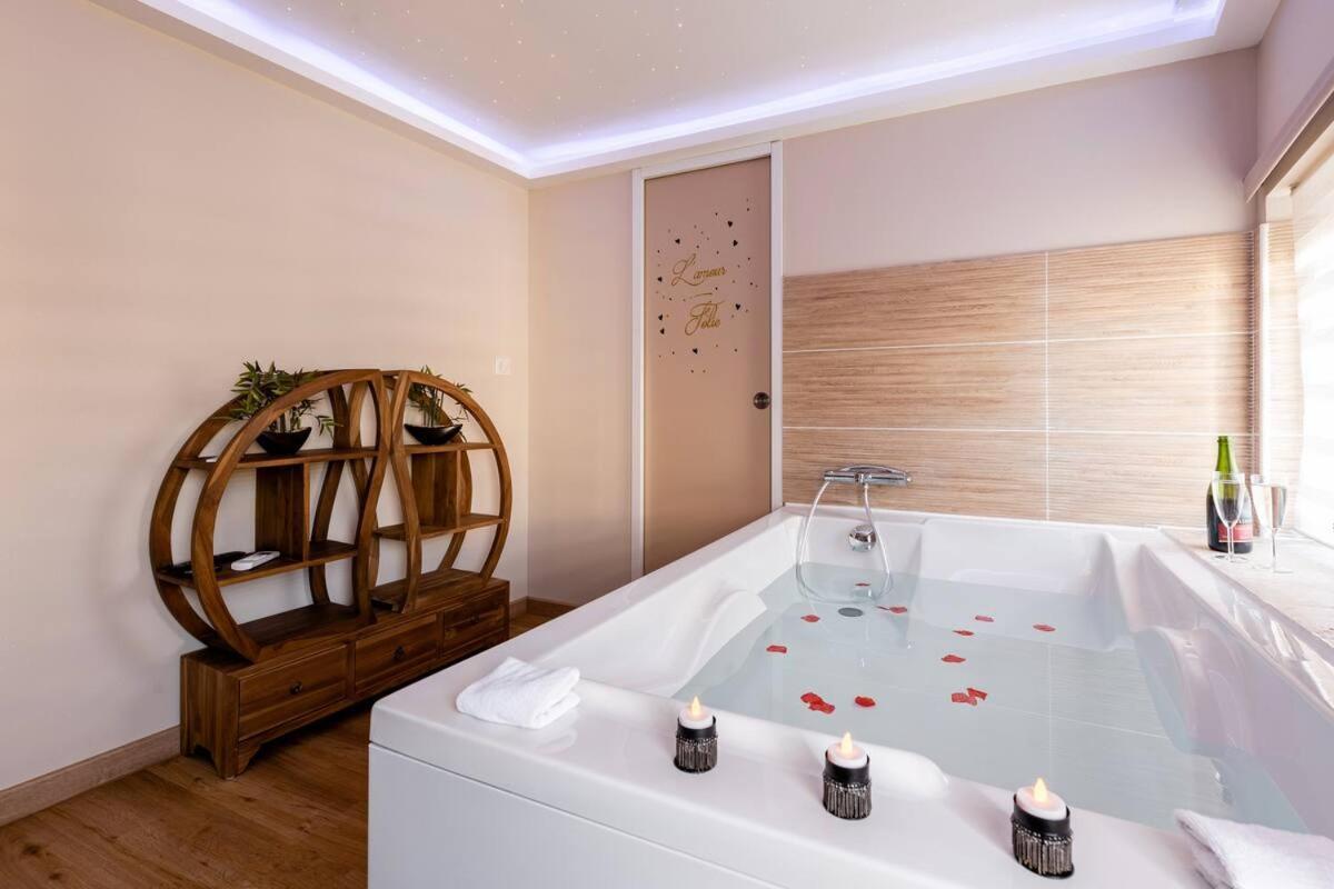 Studio Love Room Spa Baignoire Double La Ciotat Centre Port المظهر الخارجي الصورة